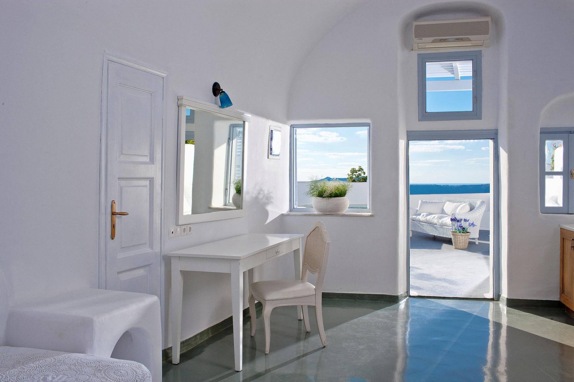 Cliff Side Suites Fira  Eksteriør billede